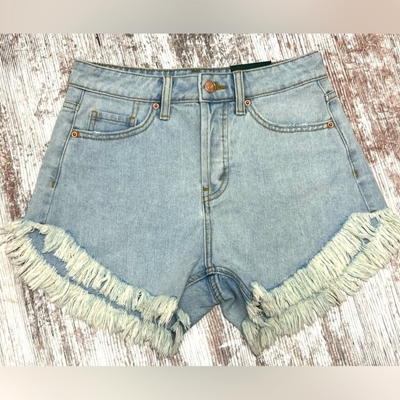 wild fable Pants - Wild Fable - Women’s Junior - High Waist Denim Jean Shorts - Sz 00